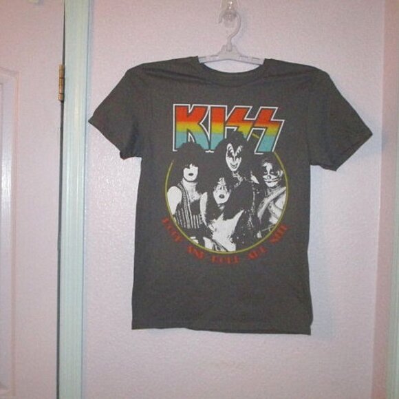 NWT Kiss Face ROCK & ROLL All Night Size S T-SHIRT Band GRAPHIC Heavy Metal CREW - Picture 1 of 4